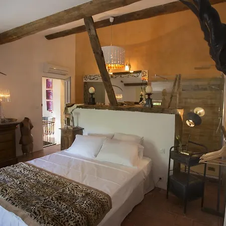 Guest house Maison Des Arts *